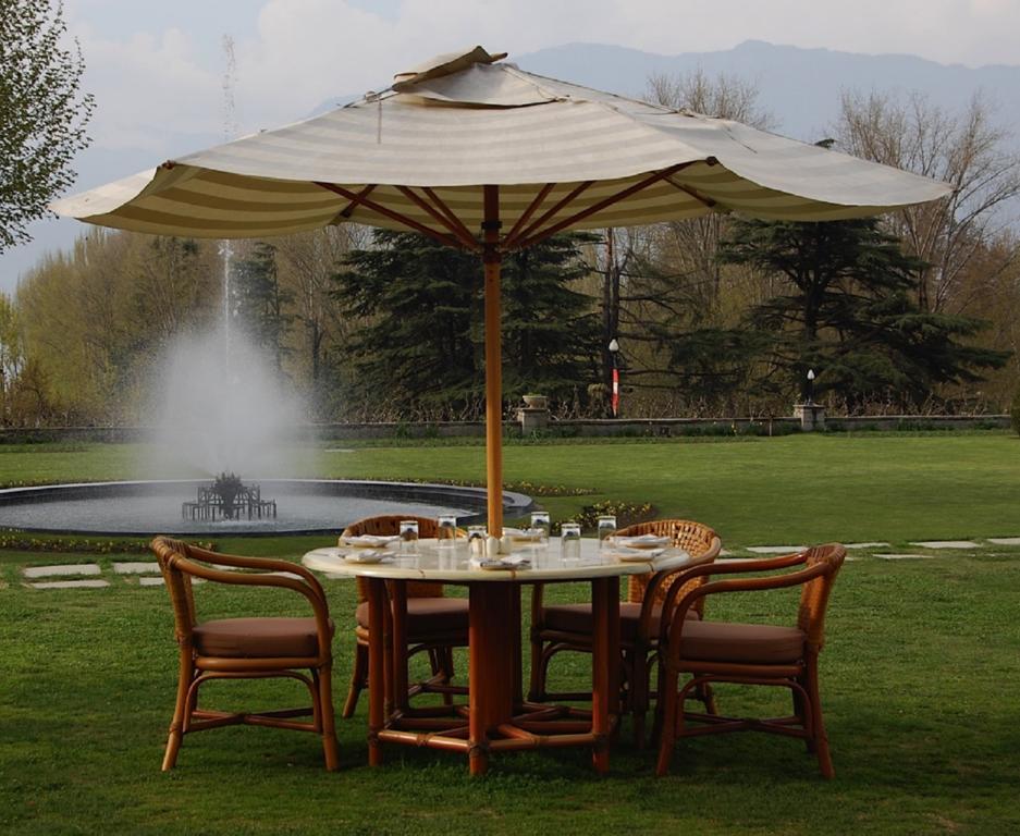 The Lalit Grand Palace Srinagar Srīnagar Exterior foto