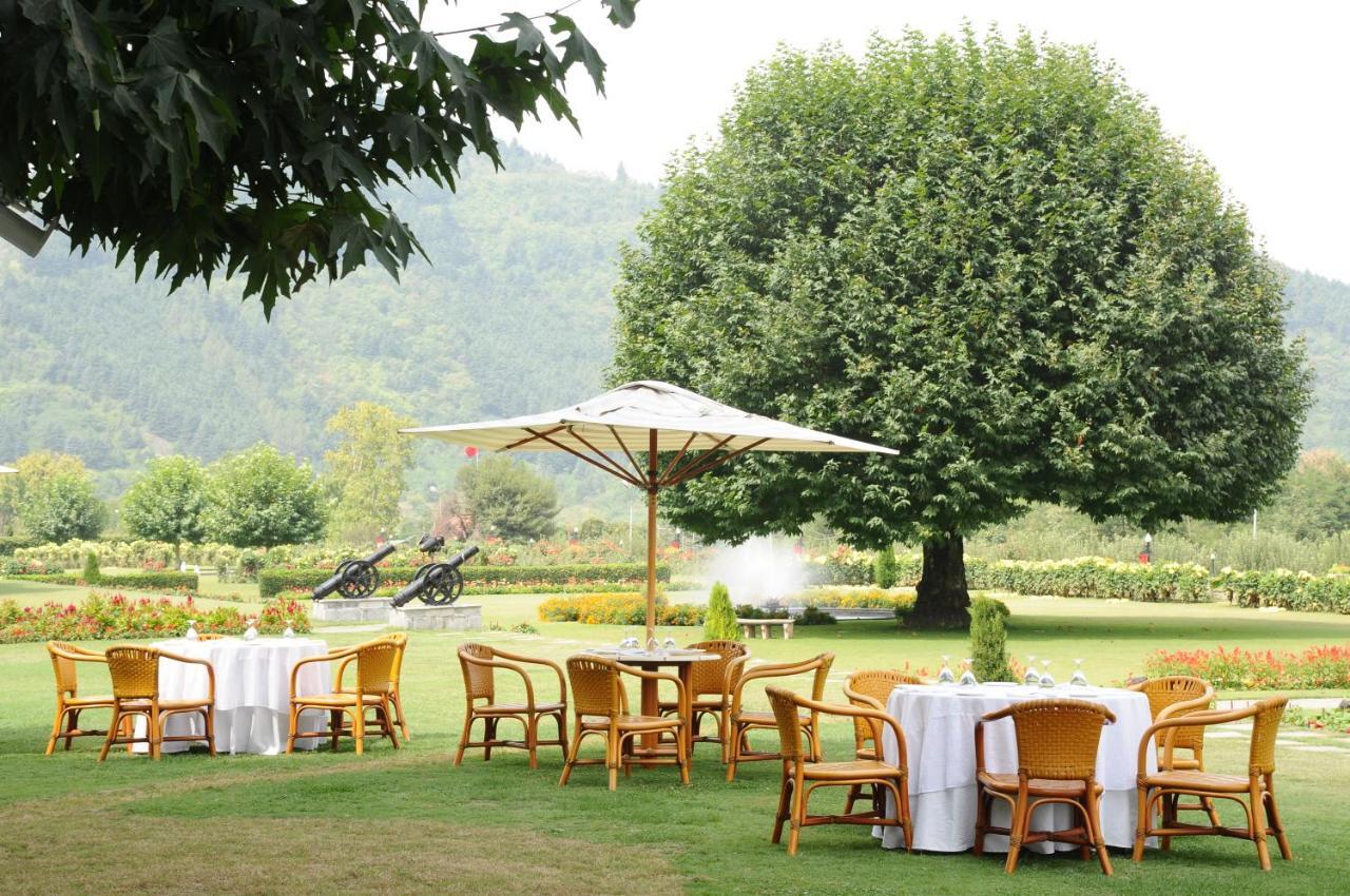 The Lalit Grand Palace Srinagar Srīnagar Exterior foto